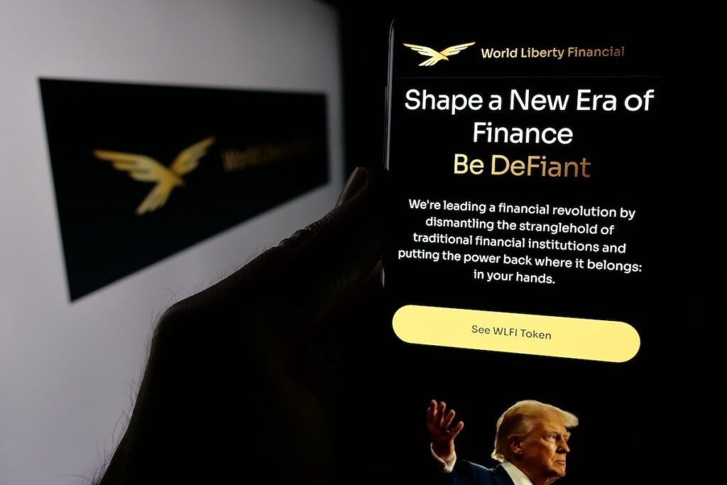 Trump Family-Linked World Liberty Financial Blacklists Justin Sun's Wallet: Tron Founder Says, 'No Buying Or Selling Was Involved'